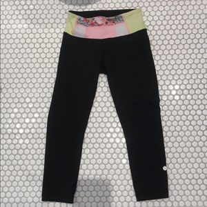 LULULEMON black leggings